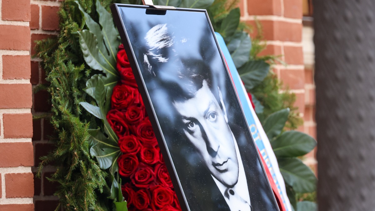 В Москве проходит прощание с Олегом Стриженовым