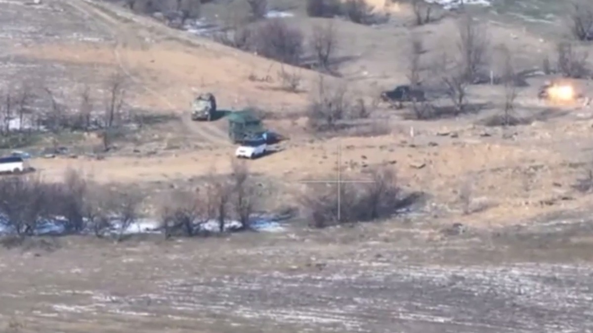 Появилось видео атаки ВСУ на колонну МАГАТЭ при ротации с ЗАЭС