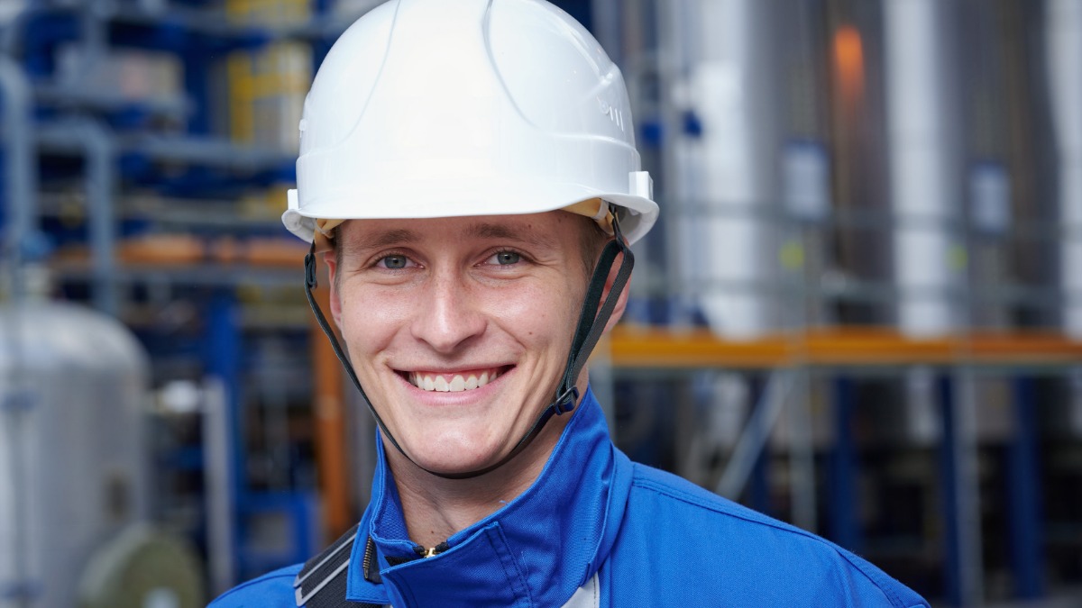 При поддержке Московского НПЗ столичные колледжи переходят на новые стандарты подготовки специалистов