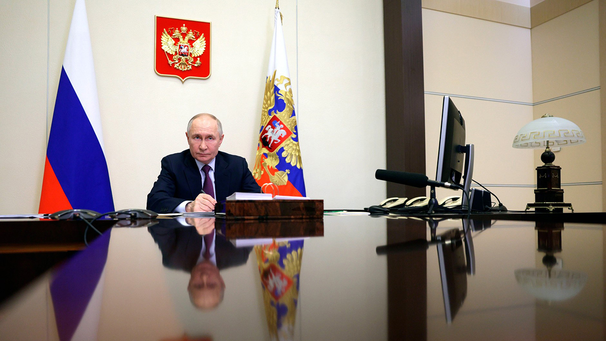 Путин предложил почтить память погибших сотрудников ФСБ минутой молчания