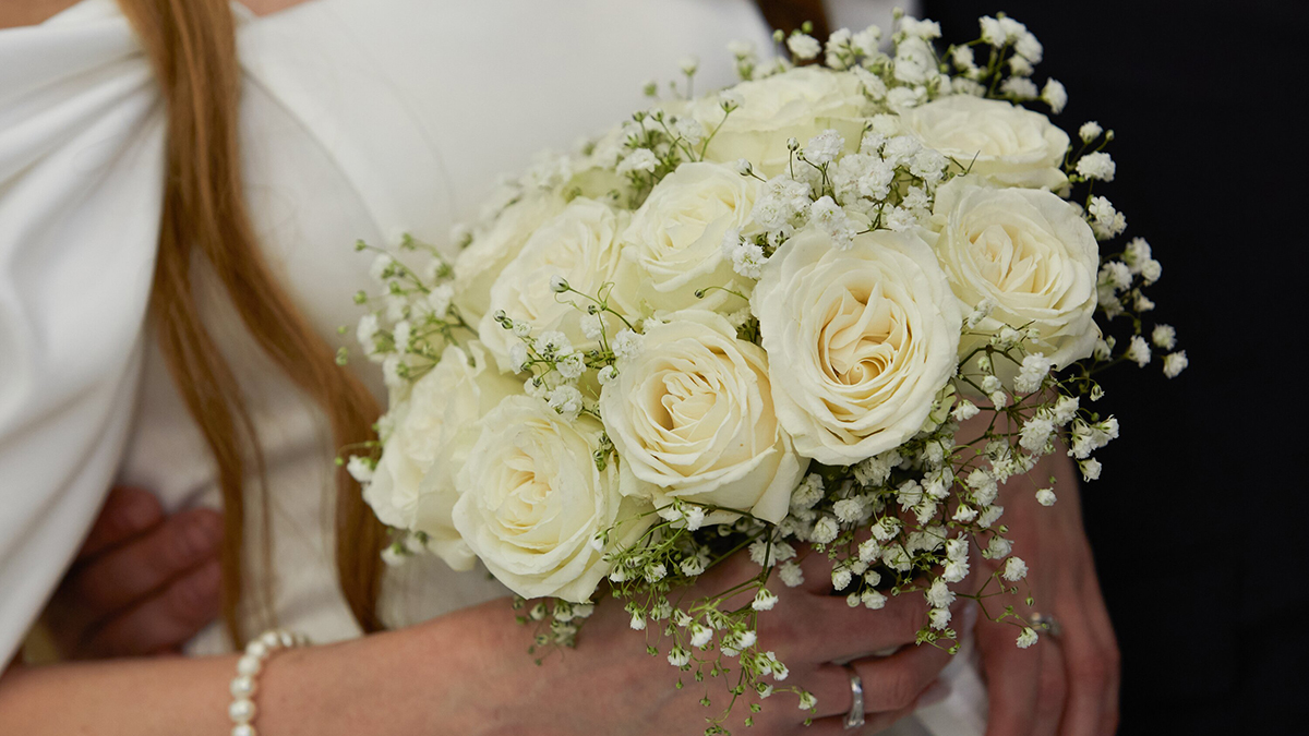 Гость сбежал с американской свадьбы, взорвал дом во время клятвы и погиб