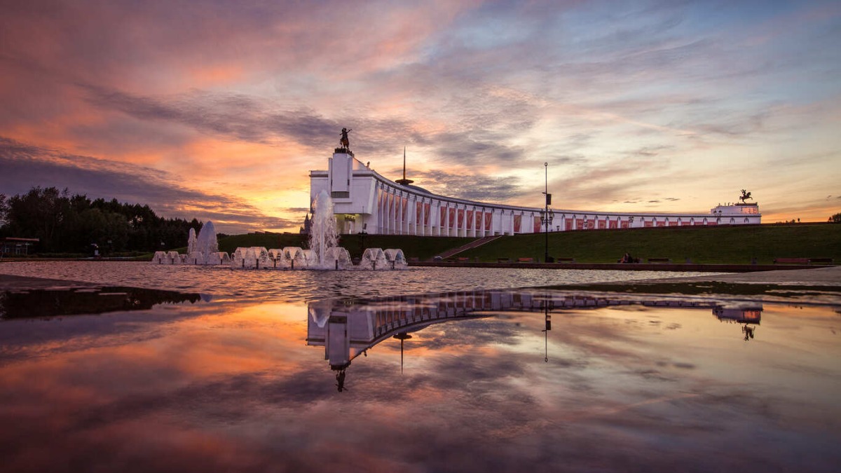 Российский актер театра и кино Виктор Добронравов встретится с участниками проекта «Каникулы в Музее Победы»