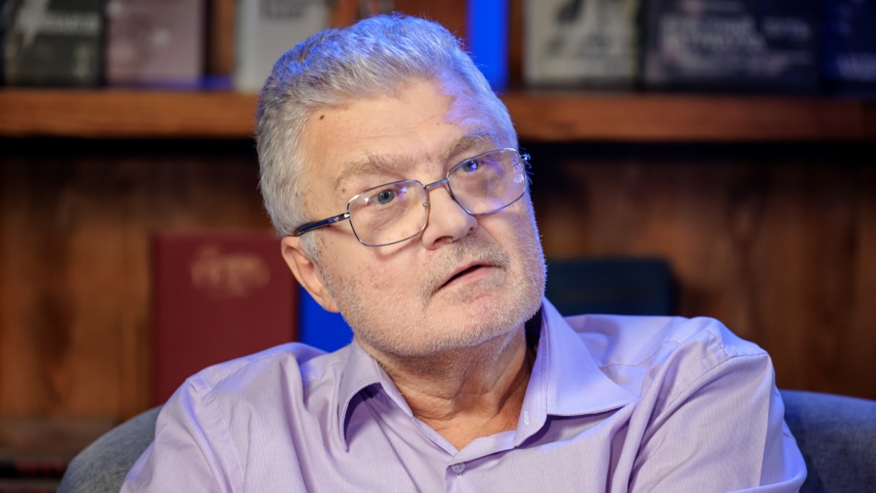 Писатель Юрий Поляков на встрече со своими читателями