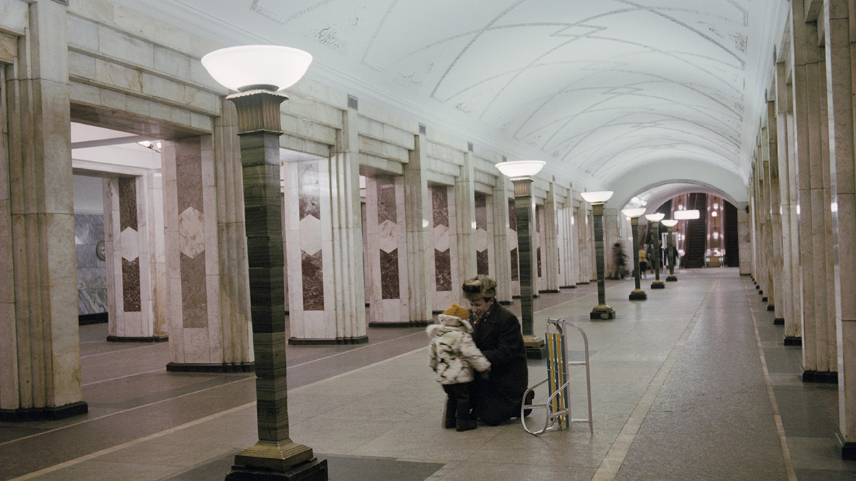 «Сталинская» вырвалась вперед