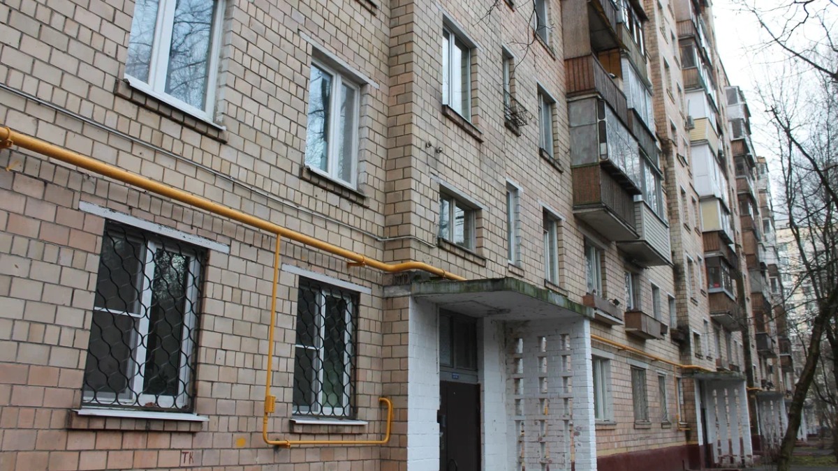 В 2025 году на востоке столицы пройдет капитальный ремонт кирпичного дома