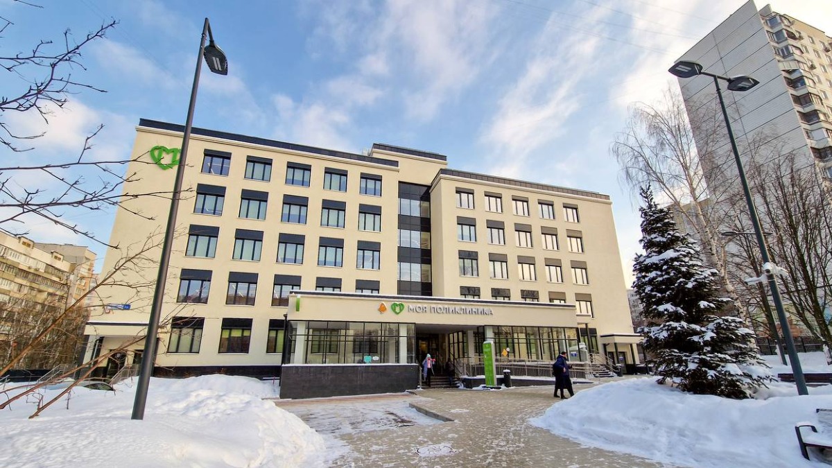 Более шести тысяч новых фонарей установили возле соцобъектов в столице в 2024 году