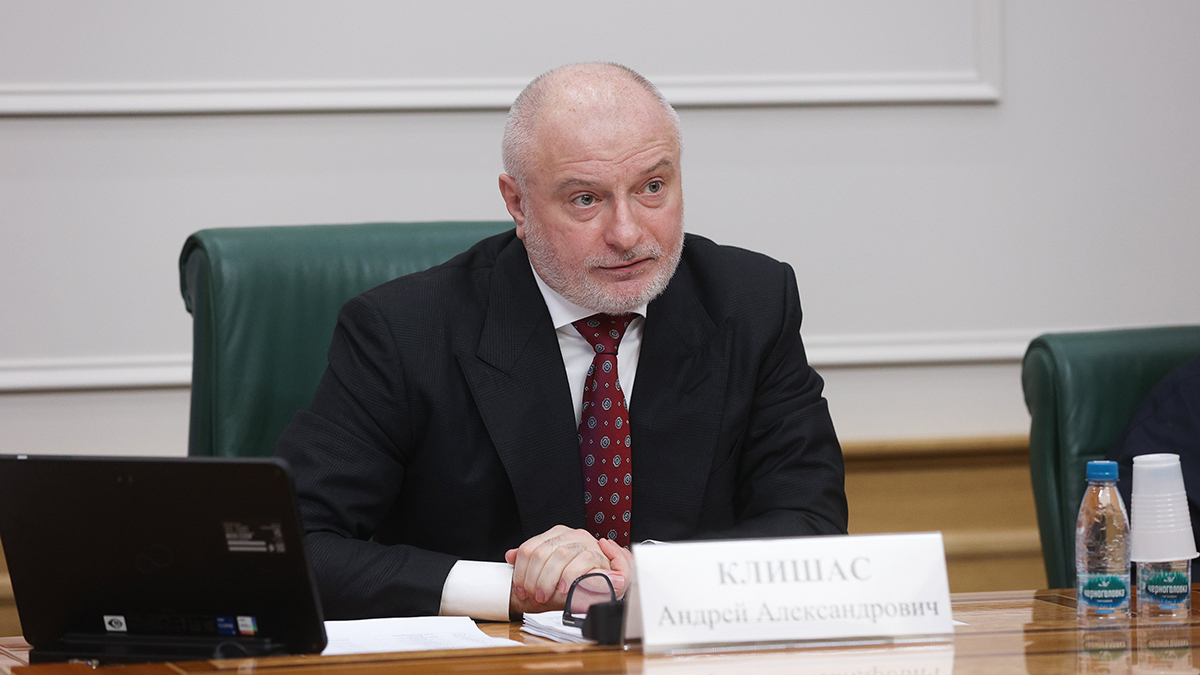 Клишас заявил, что началась активная фаза денацификации Днепропетровской области