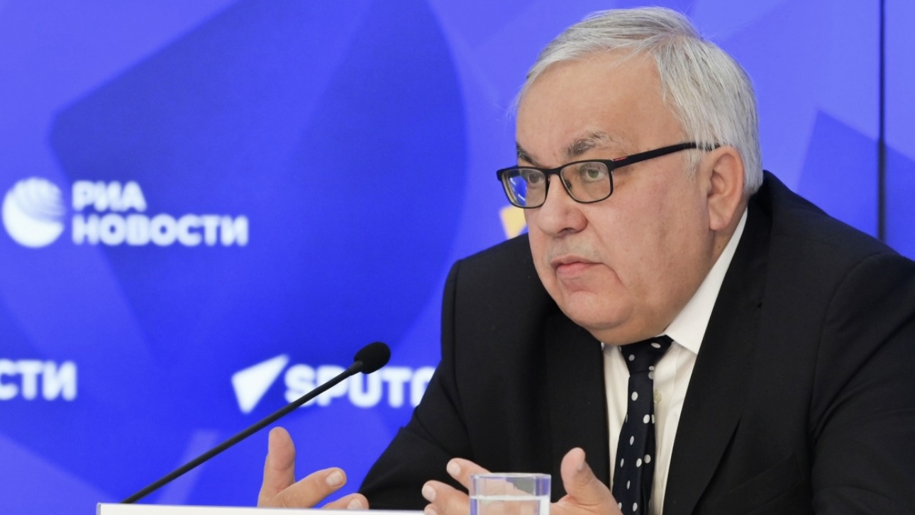 Вершинин: РФ ведет работу с МККК по созданию зеленого коридора в Курской области