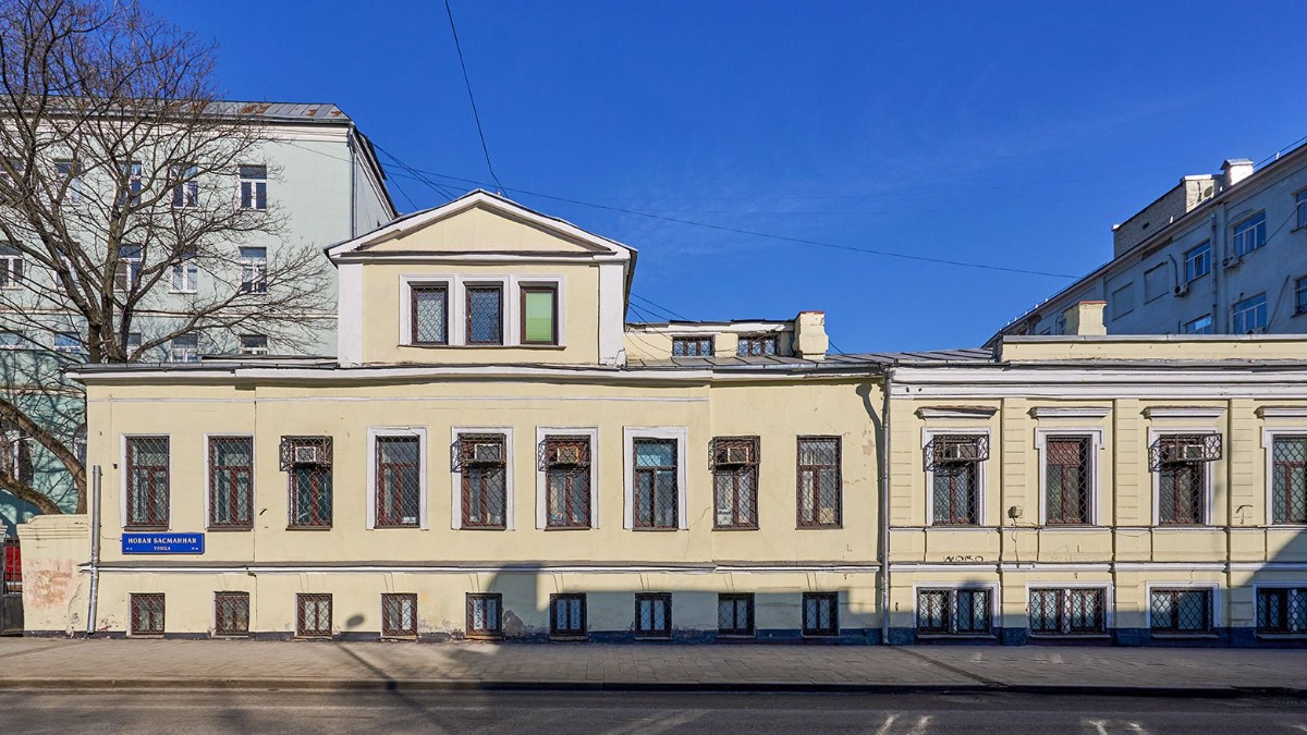 Украшения городских усадеб: какие старинные дома признали памятниками архитектуры