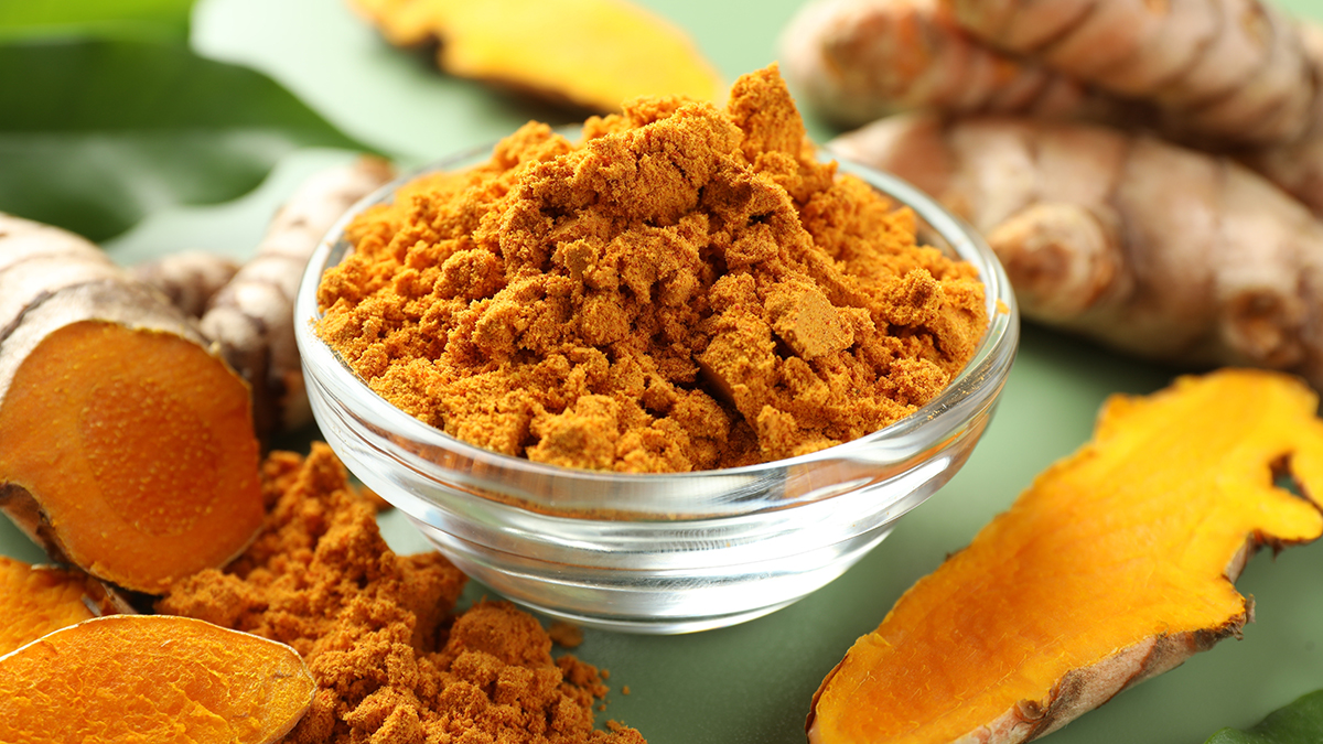 «Средство антиэйдж»: диетолог Соломатина назвала полезные свойства куркумина