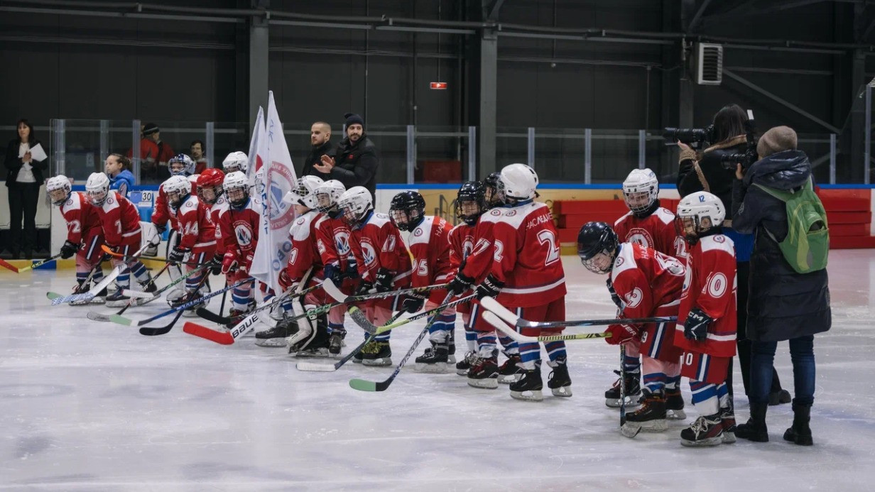 Открытие серии хоккейных турниров «Кубок НСВ» состоялось в Калужской области