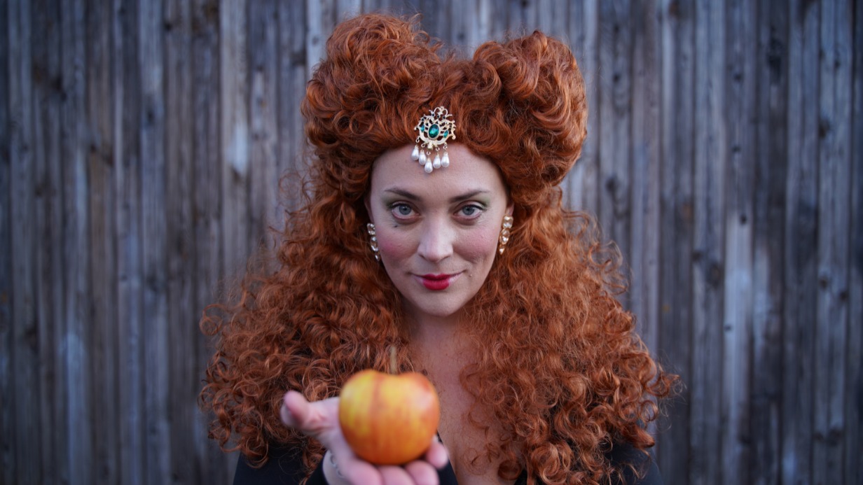 Светлана Листова мечтает в этом году больше времени посвящать женским делам — например готовке