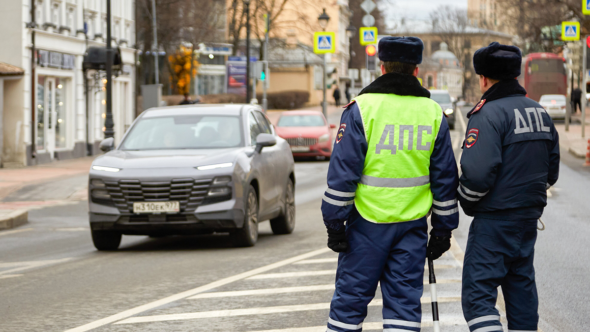 Московские силовики нашли у пассажира каршеринга один килограмм мефедрона