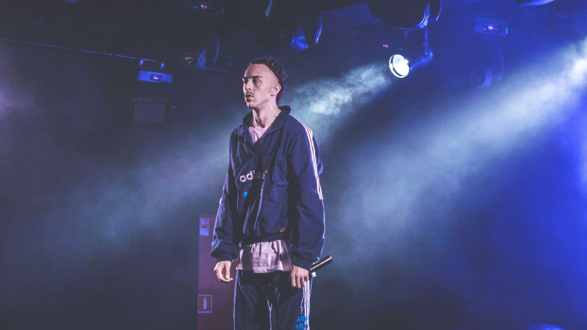 Shot: Директор финалиста Евровидения Томми Кэша продолжает зарабатывать в России