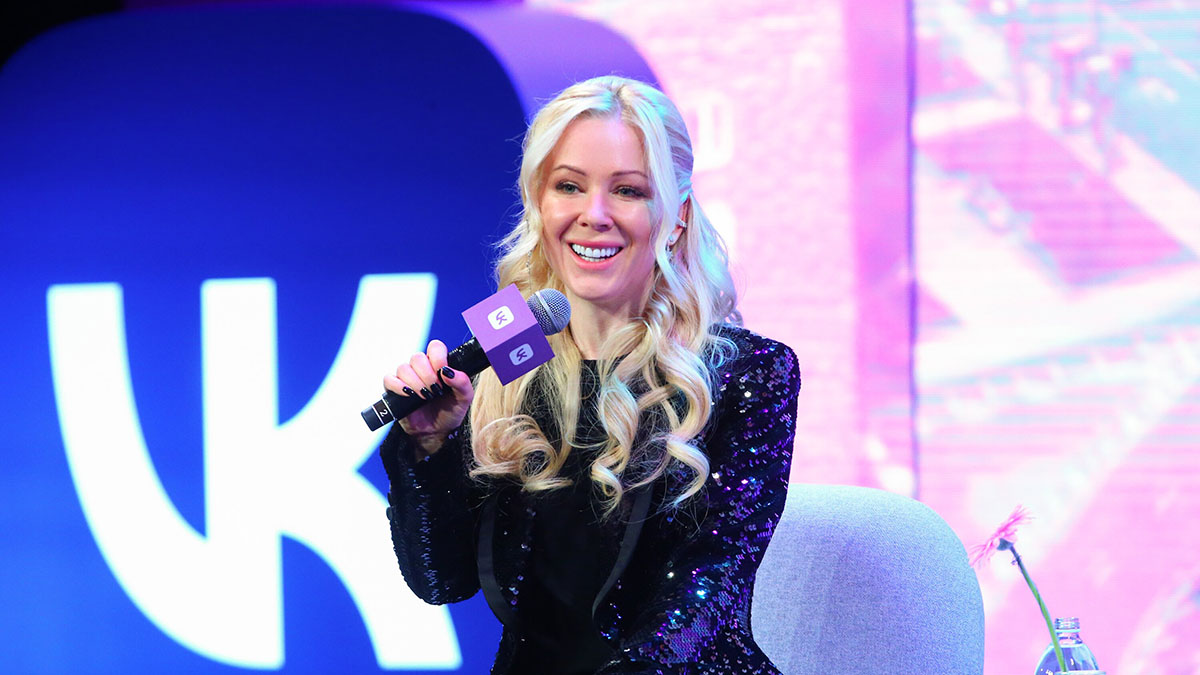 «Хочется посидеть дома»: Мизулина рассказала о трудностях в отношениях с SHAMAN