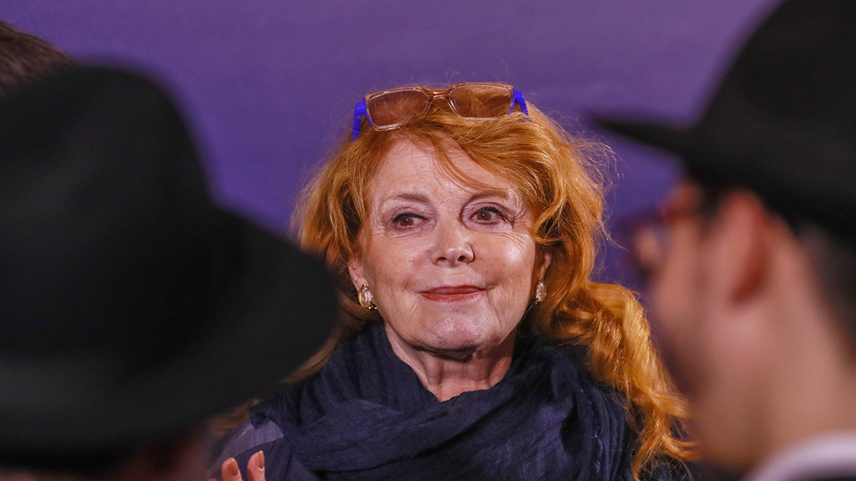 «Я омерзительная бабушка»: Клара Новикова рассказала о своих отношениях с семьей