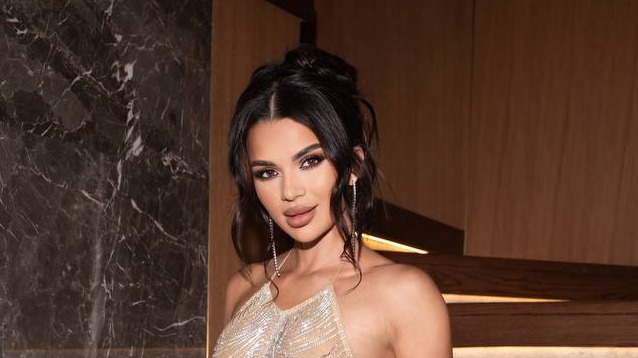 ФНС заблокировала счета блогерши Надин Серовски 13 марта 2025: чем она известна, причины, проблемы с налогами