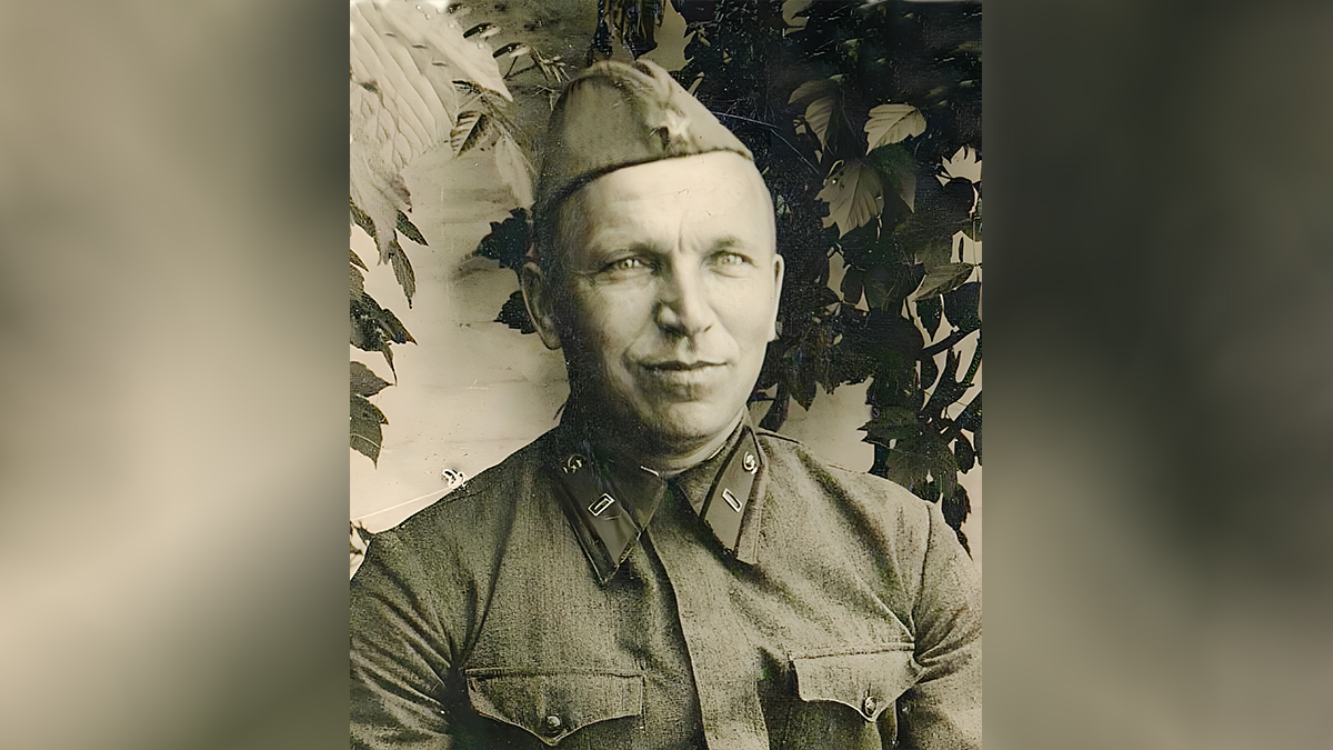 С февраля 1944 года военный врач Иван Ильич Ершов служил начальником лечебного отдела в подразделении 6-й армии