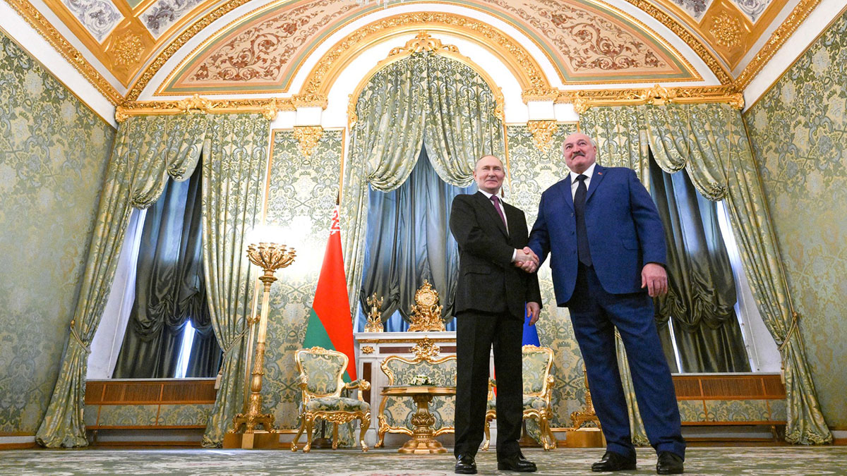 Путин: Лукашенко выступит в Совфеде 14 марта