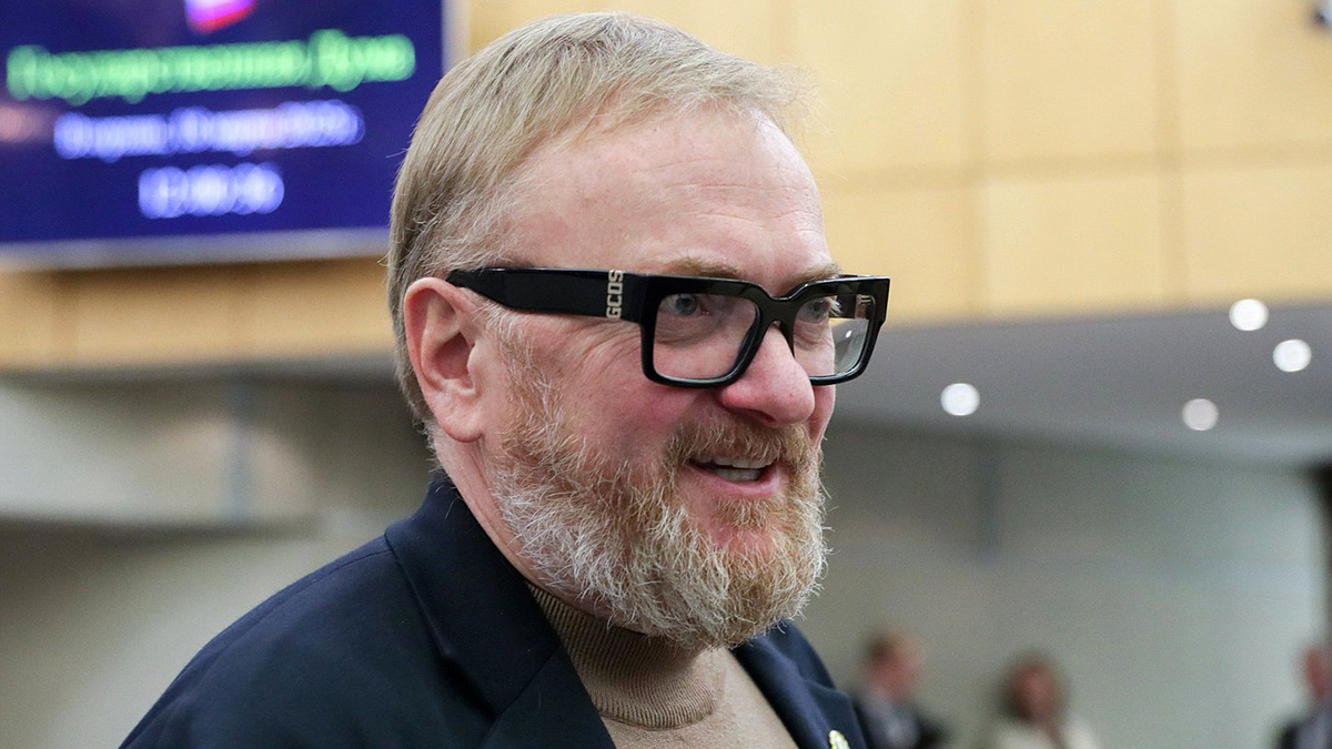 «Эскортница из Невады»: Милонов призвал запретить куклы Barbie в России