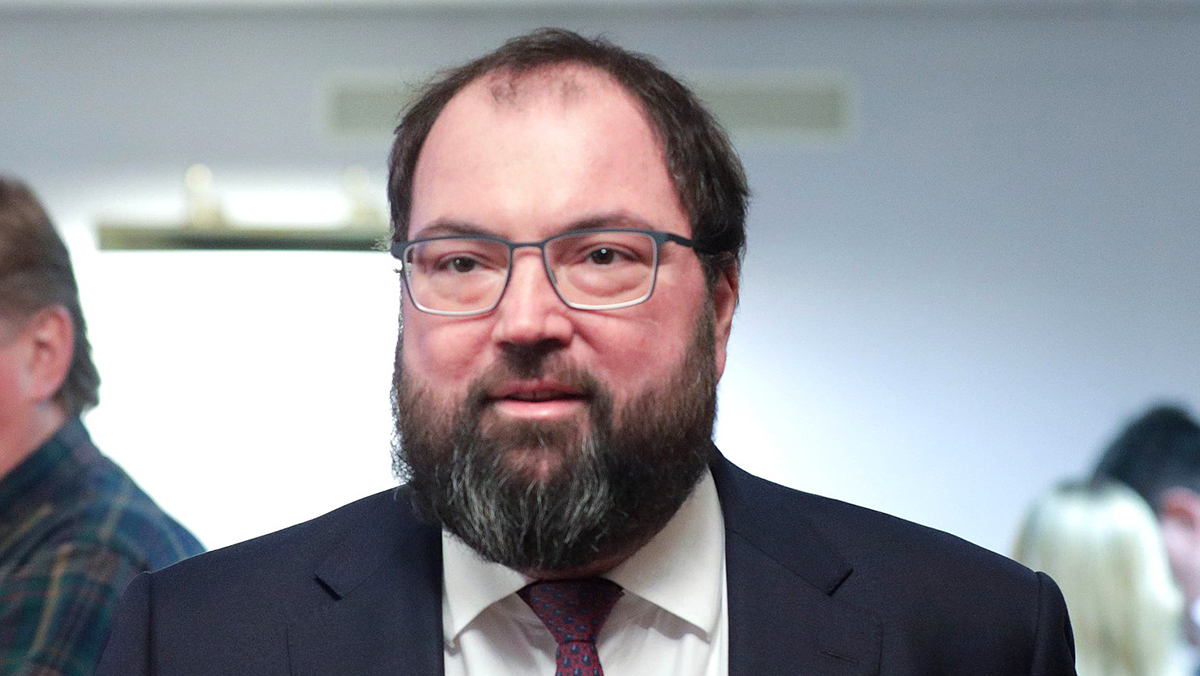 Шадаев: Россиян не будут наказывать за использование экстремистских соцсетей