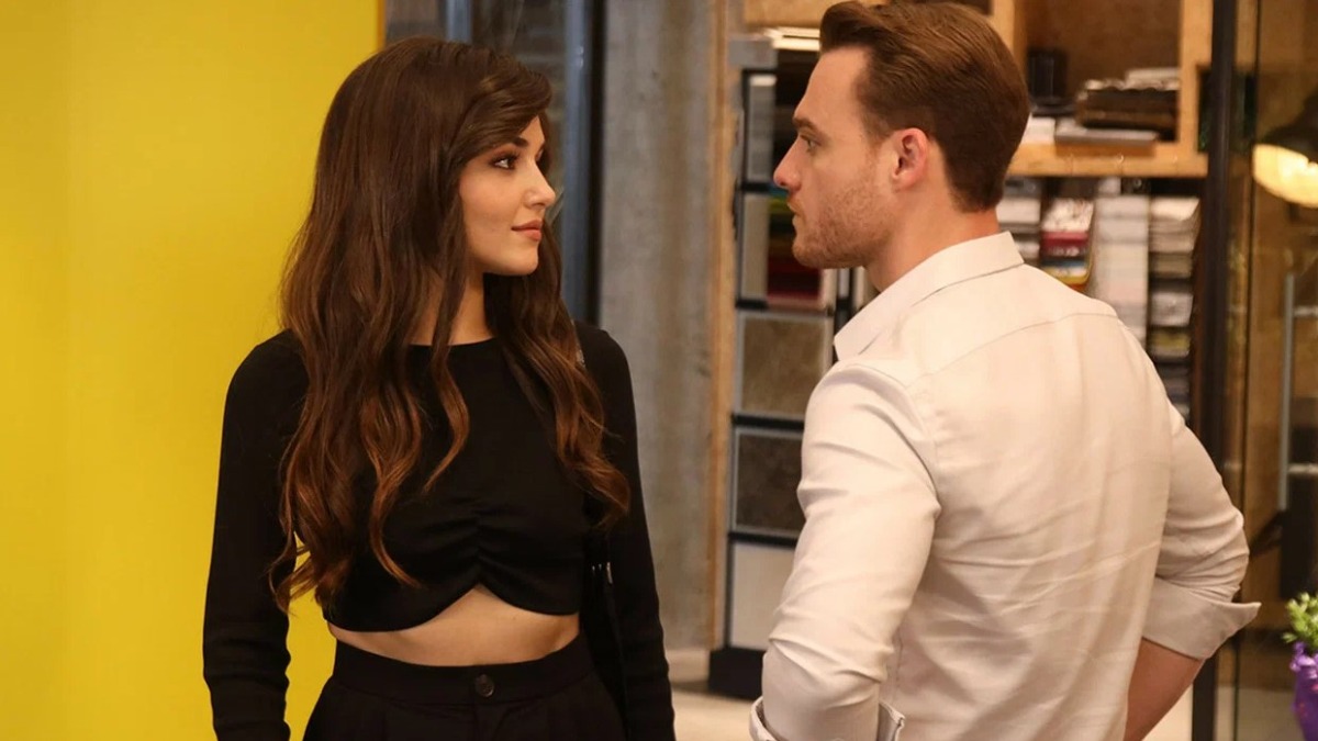 Познер объяснил причину любви россиянок к турецким сериалам