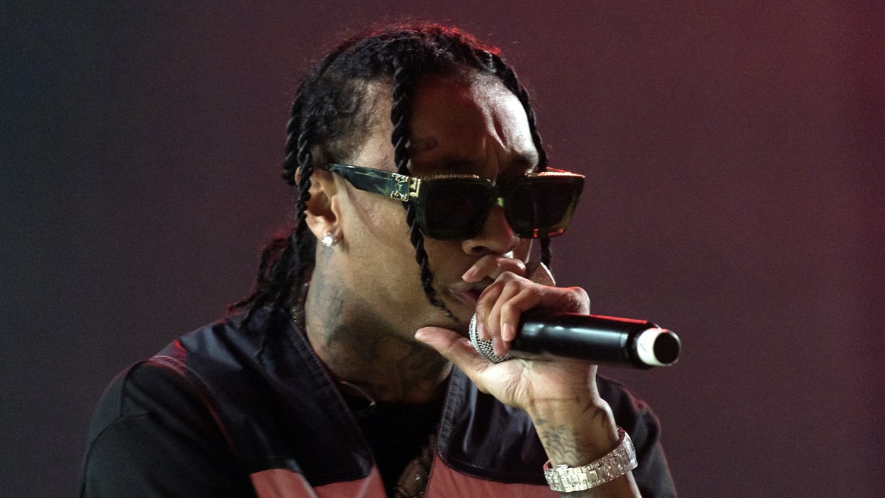 Американский рэпер Tyga отправился в московский клуб после прилета в Россию