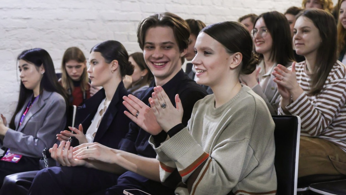 Талантливые начинающие актеры выступили на сцене театра «МОСТ»