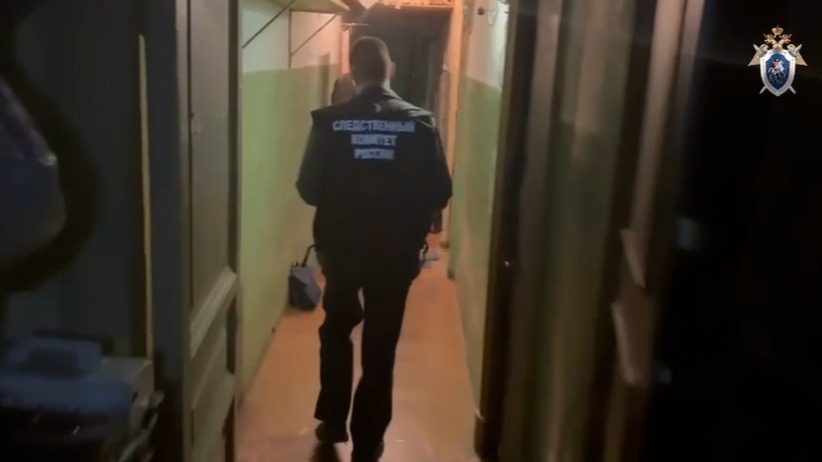 Появилось видео из квартиры в Петербурге, где пенсионер расчленил женщину