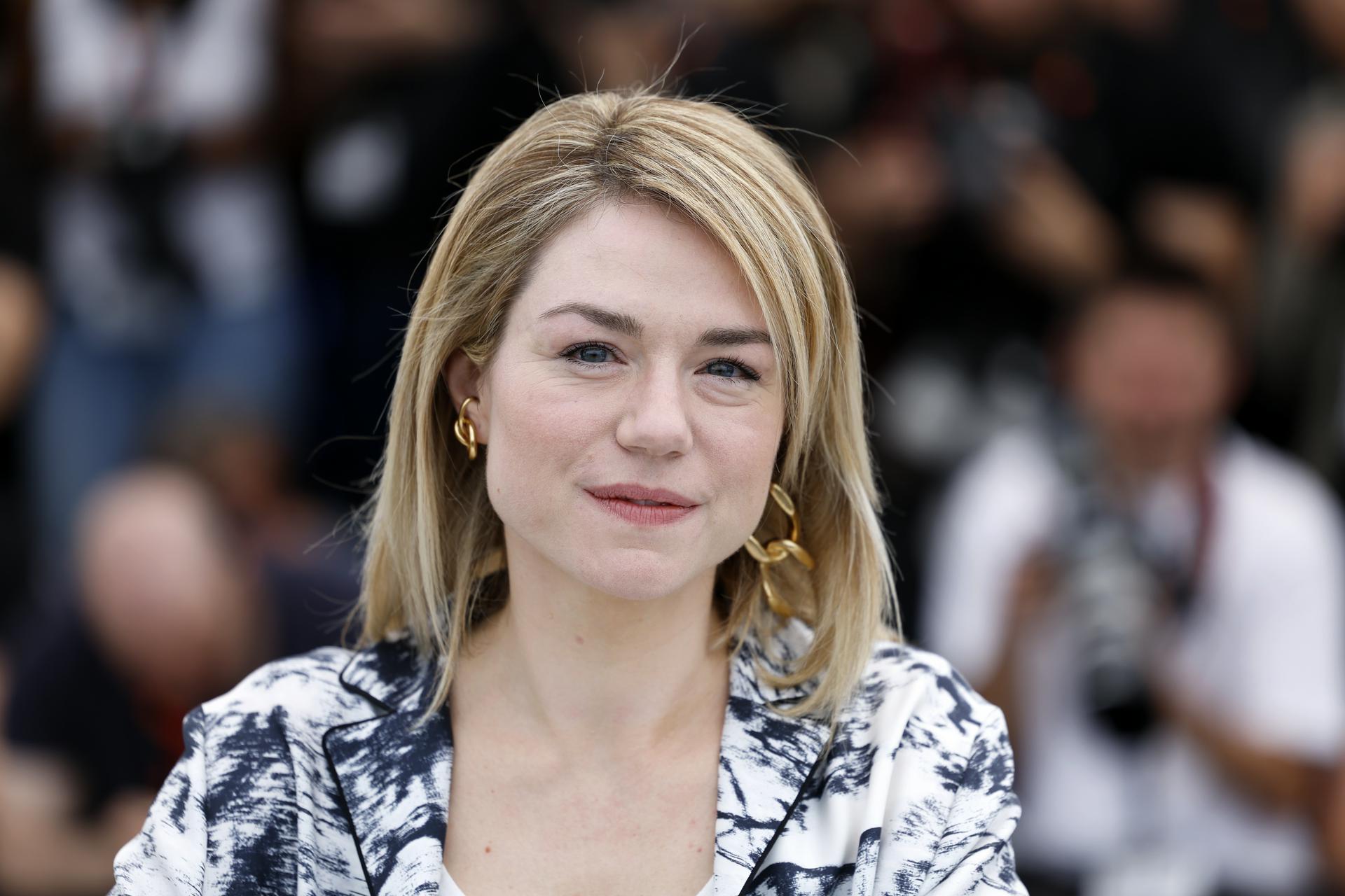 Обладательница «Сезара» и «Золотой пальмы» актриса Эмили Декенн умерла в 43 года