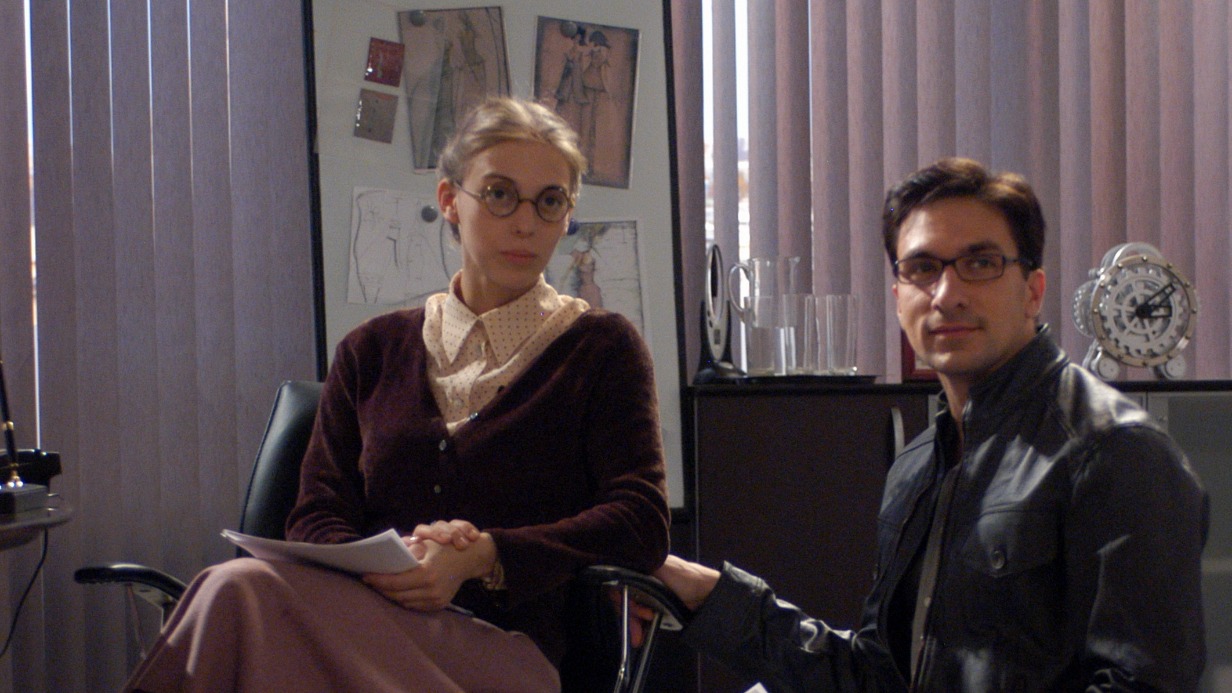 Приклеил к стулу: как звезды разыгрывали друг друга 1 апреля