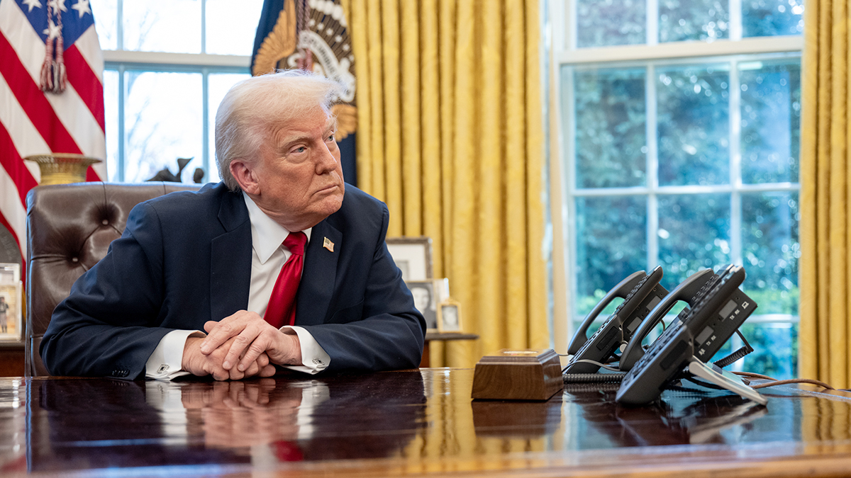 Трамп сравнил свое фото с Путиным со снимком встречи Никсона и Хрущева