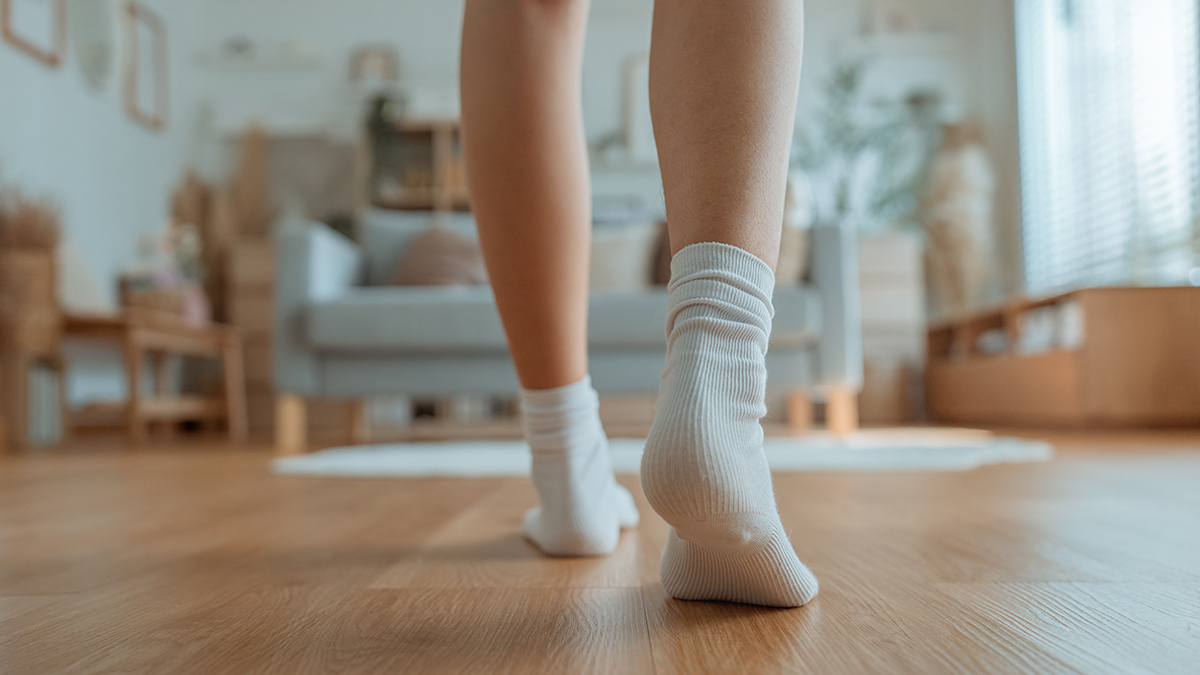 Зачем носить носки перед сном