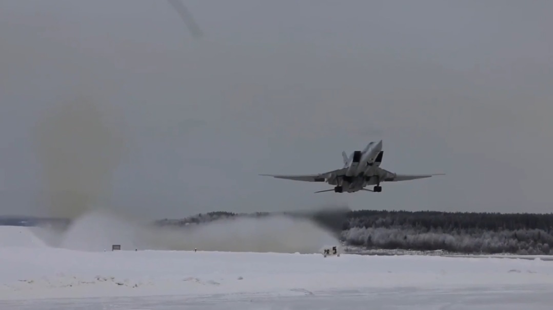 Губернатор Иркутской области раскрыл подробности крушения самолета Ту-22М3