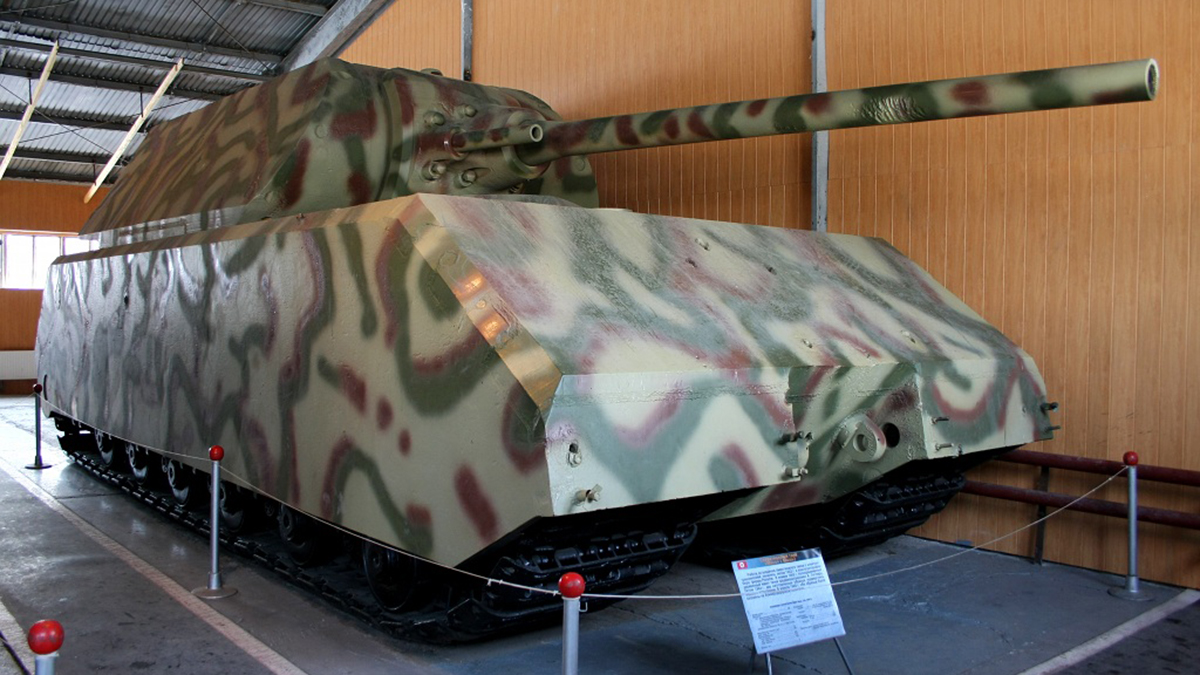 Porsche хочет возобновить выпуск танков из-за убытков в 20 миллиардов долларов