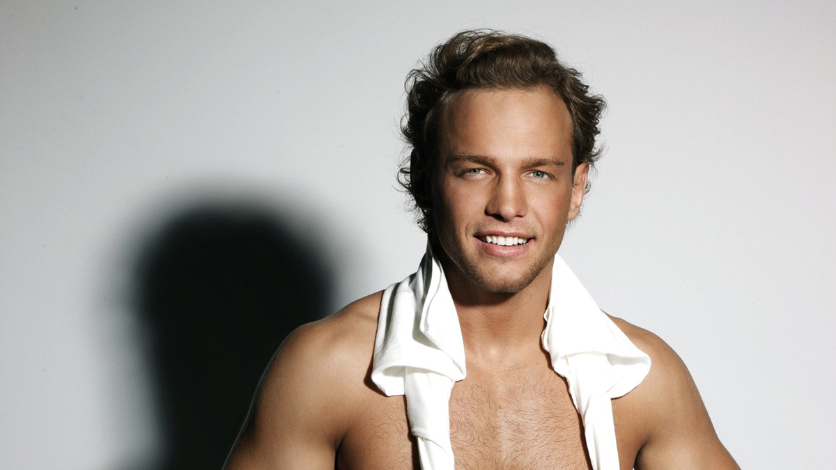 Арест победителя «Танцев со звездами» Алексея Леденева: кто он такой и в чем обвиняется