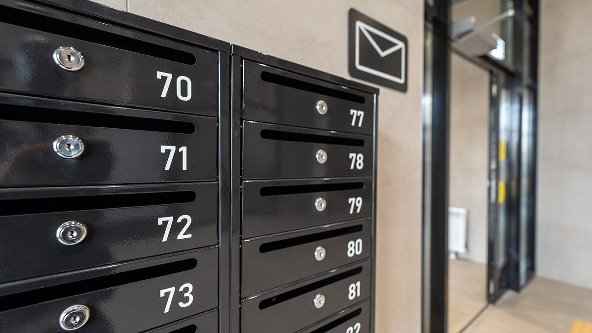 Около 11 тысяч подъездов жилых домов отремонтировали в Москве с начала года