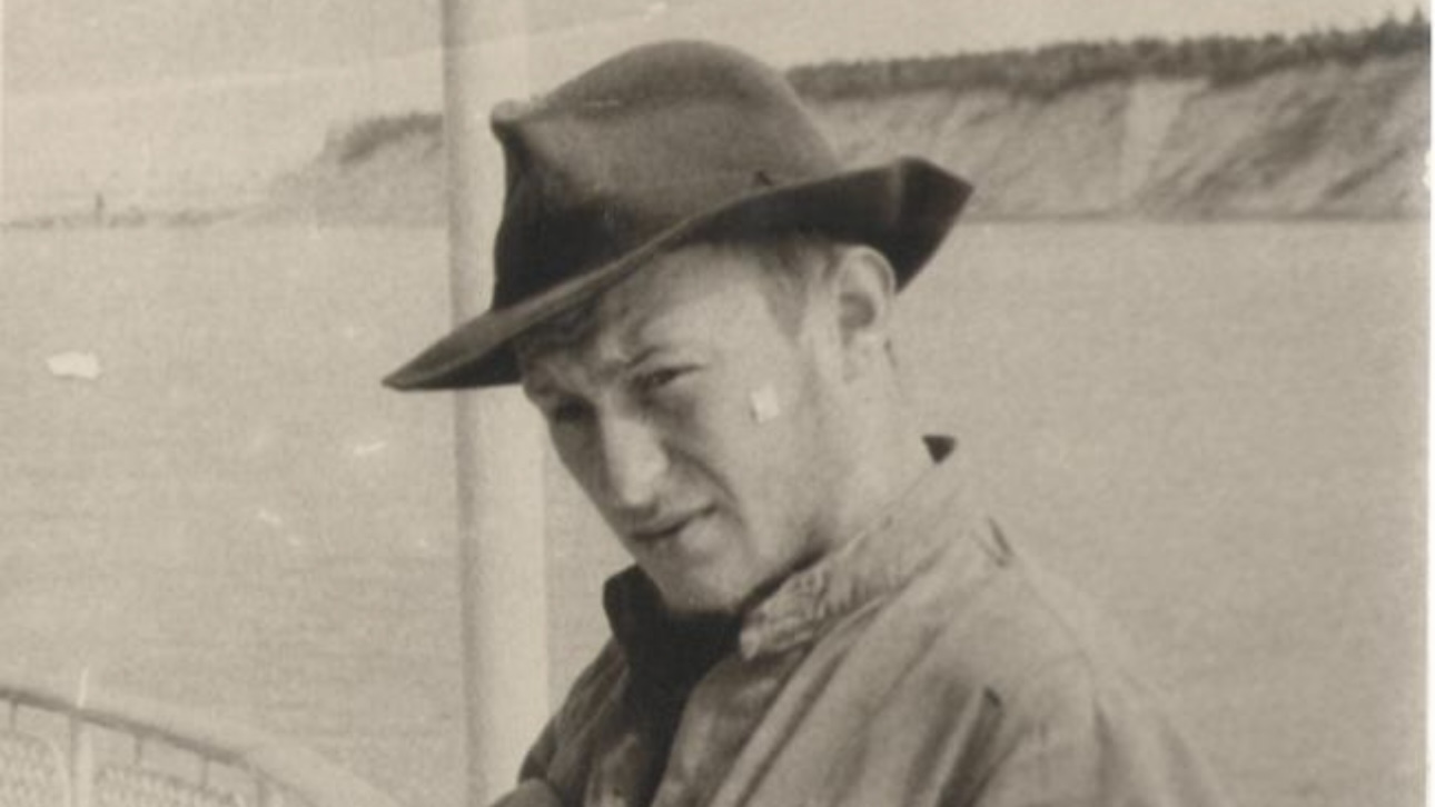 Писатель Александр Мелихов: Чтение не воспитывает, а защищает от глупости и грязи