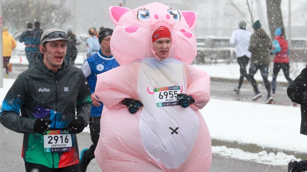 Беговой сезон в Москве открыли пятикилометровым забегом «Апрель»