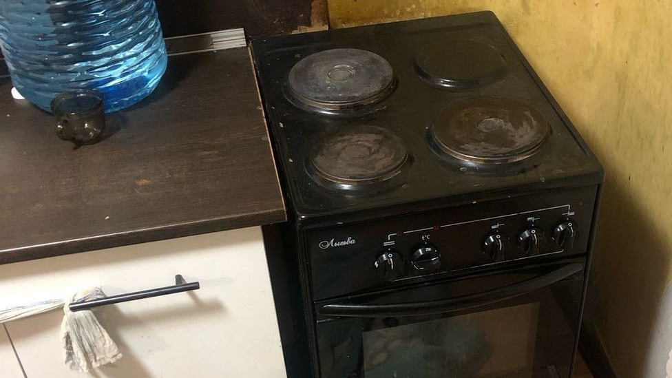 Электрическая плита придавила полуторагодовалого ребенка в подмосковном Щелкове