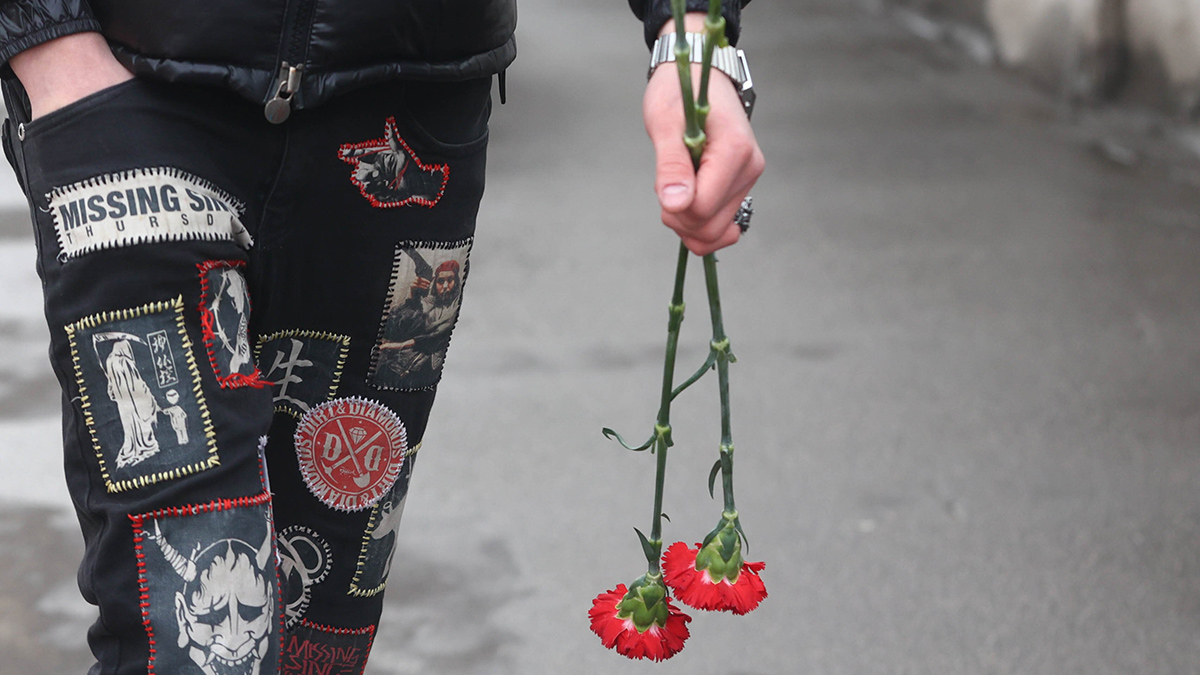 Появилось фото Паши Техника в гробу