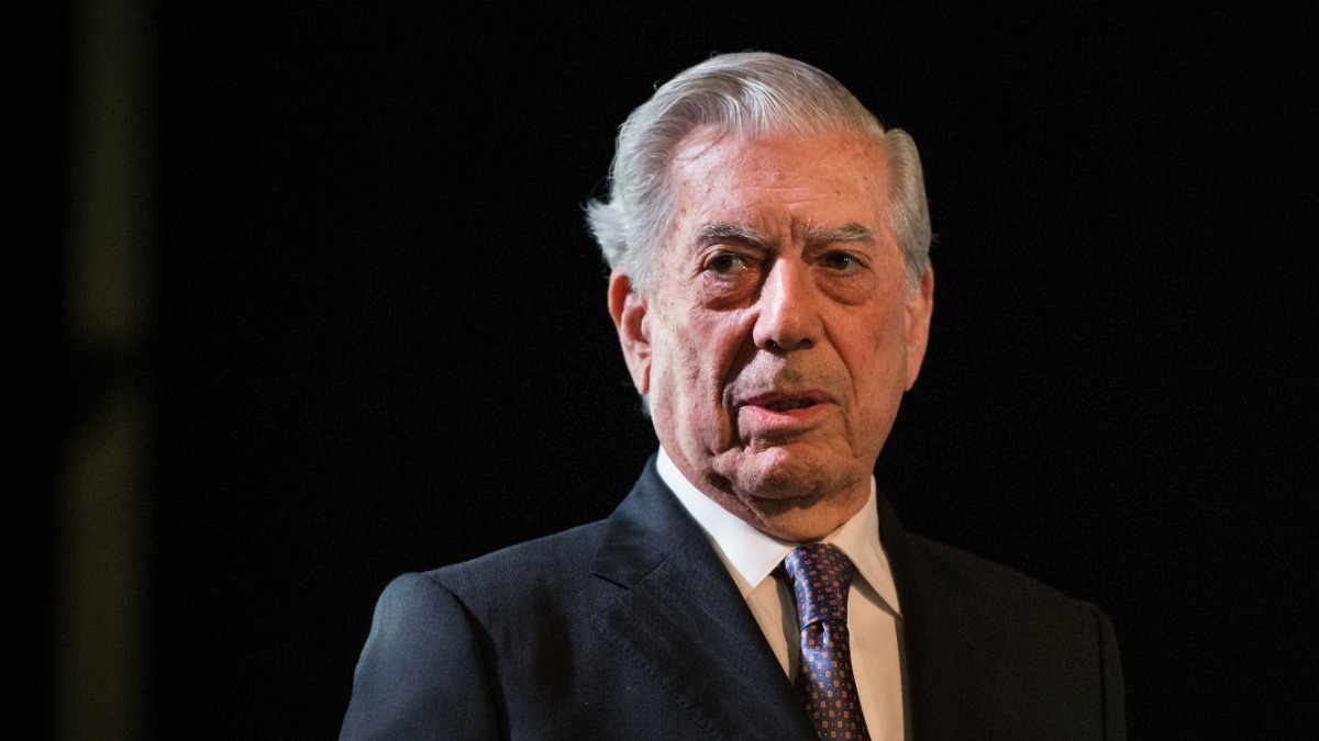 Умер писатель Марио Варгас Льоса