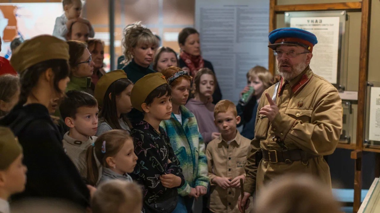 Сергунина: Музеи Москвы подготовили десятки выставок к 80-летию Победы