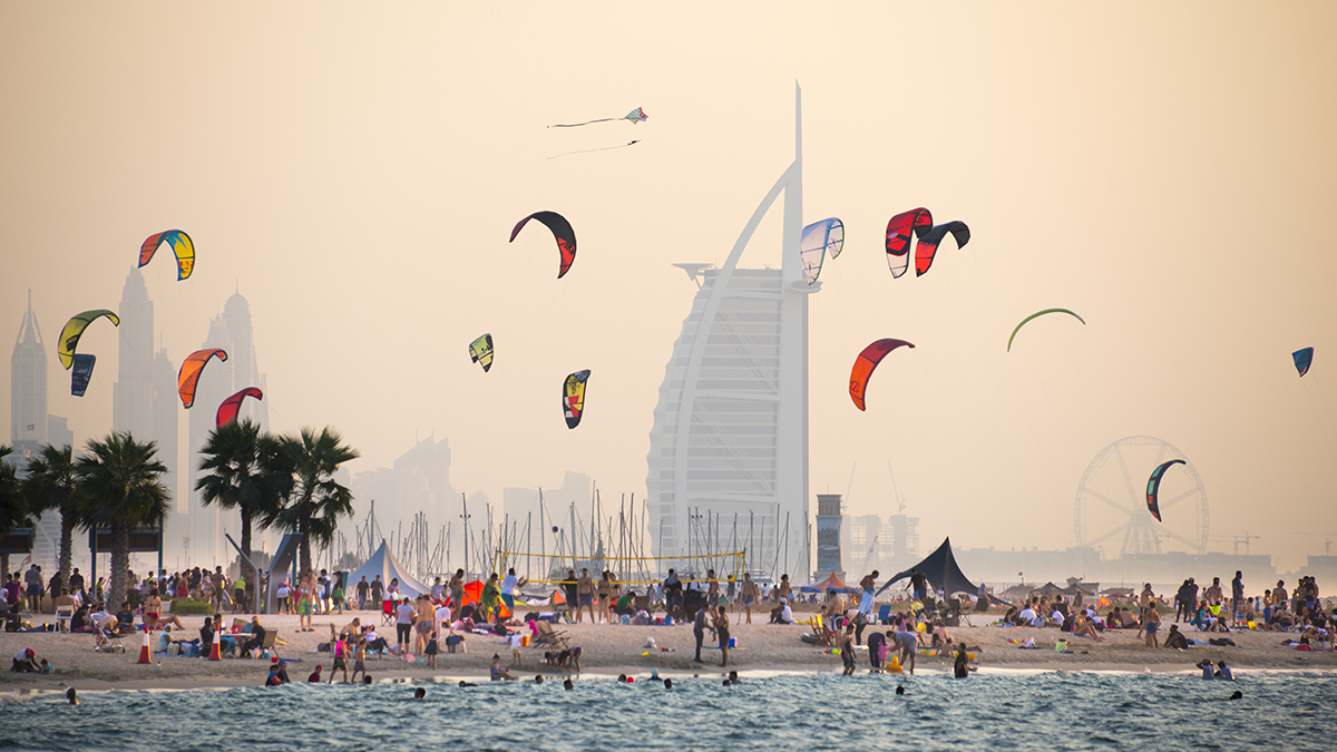 Можно ли лететь на отдыха в ОАЭ после разлива нефти в Фуджейре: мнение эксперта по туризму