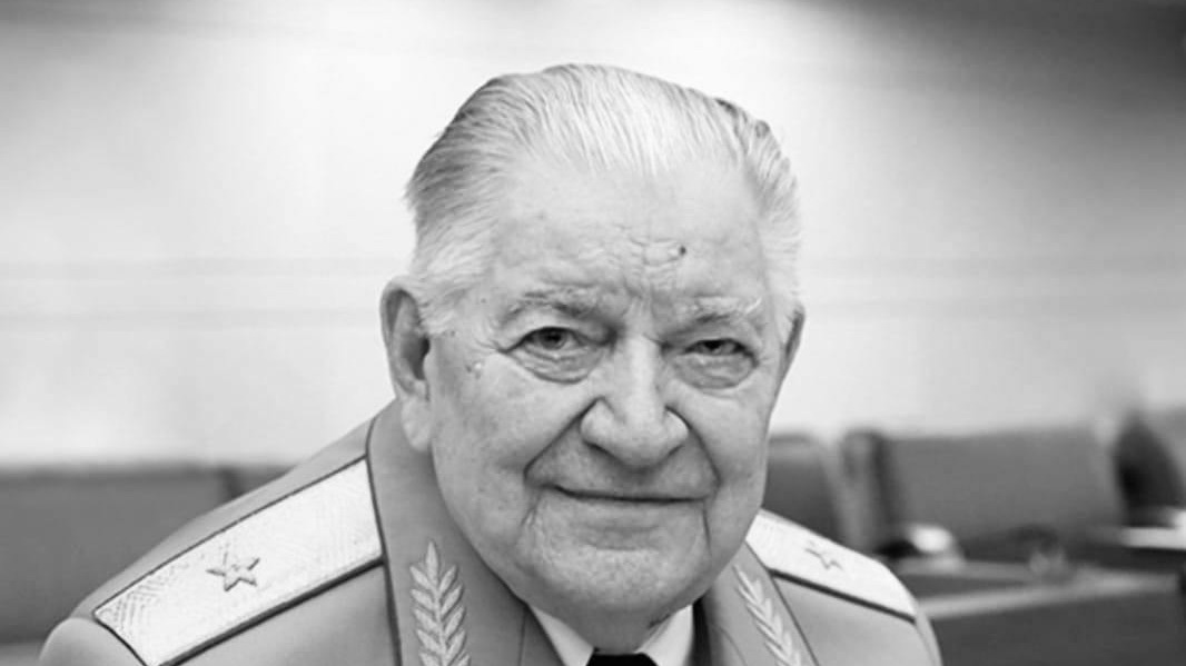 Почетный гражданин Москвы, ветеран ВОВ Иван Слухай умер в возрасте 100 лет