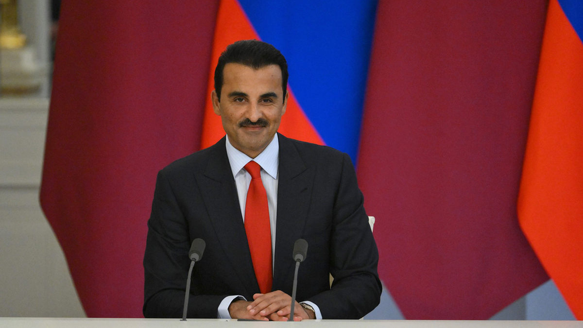Эмир Катара выразил признательность Путину за поддержку государств региона