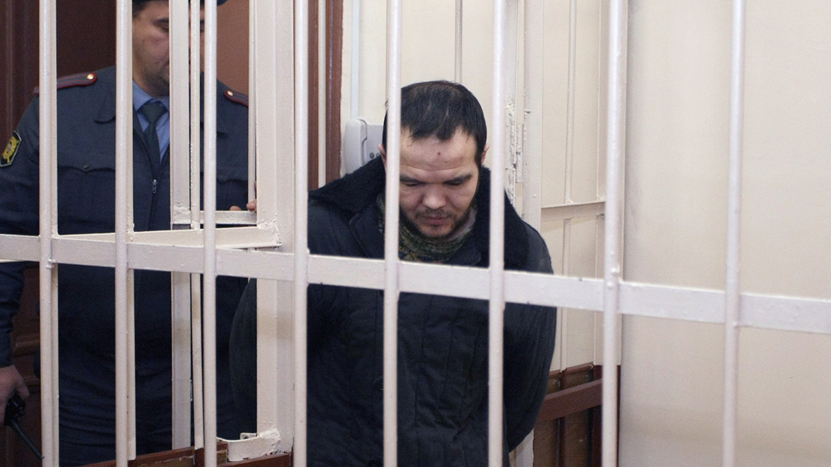 Маньяку Вороненко дали второе пожизненное: что известно о преступлениях «Петербургского душителя»