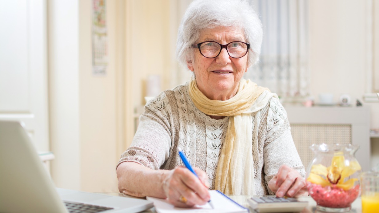 Досрочная выплата за май раньше обычного затронет все виды пенсий