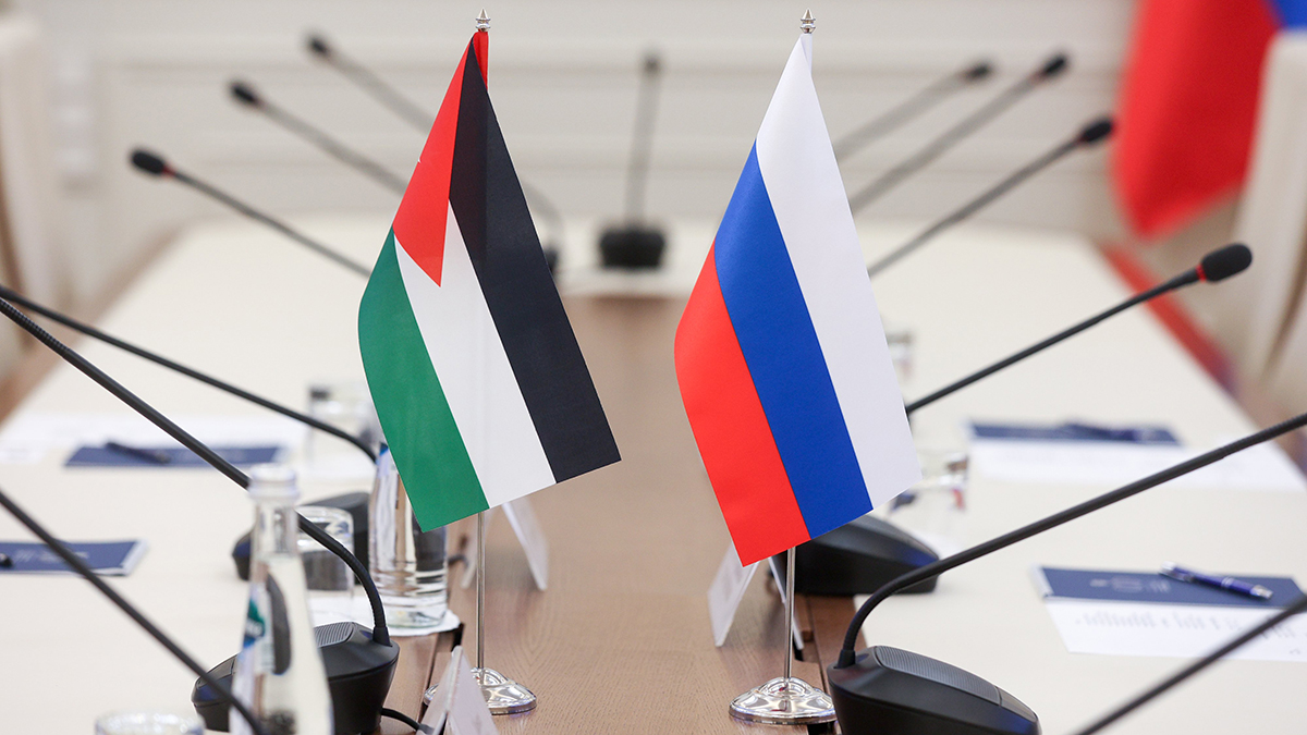 Главы МИД РФ и Иордании подписали соглашение о безвизовом режиме между странами