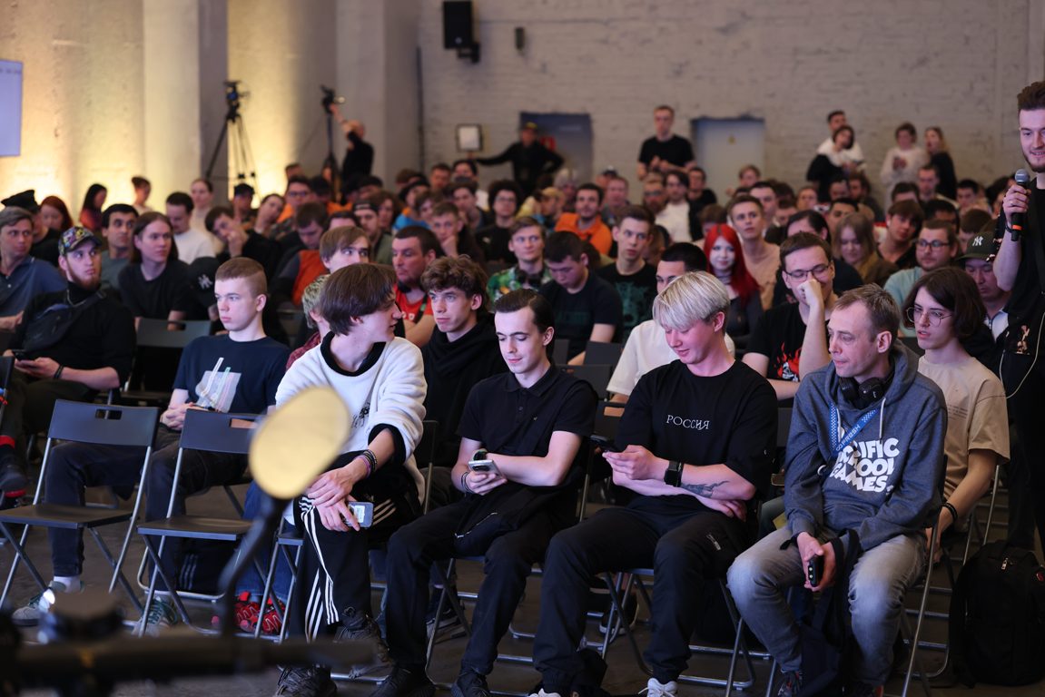 Столичным курьерам рассказали о новых стандартах в регулировании доставки